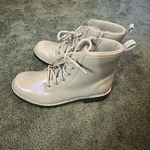 UGG Ryann Lace-Up Boots Light Purple